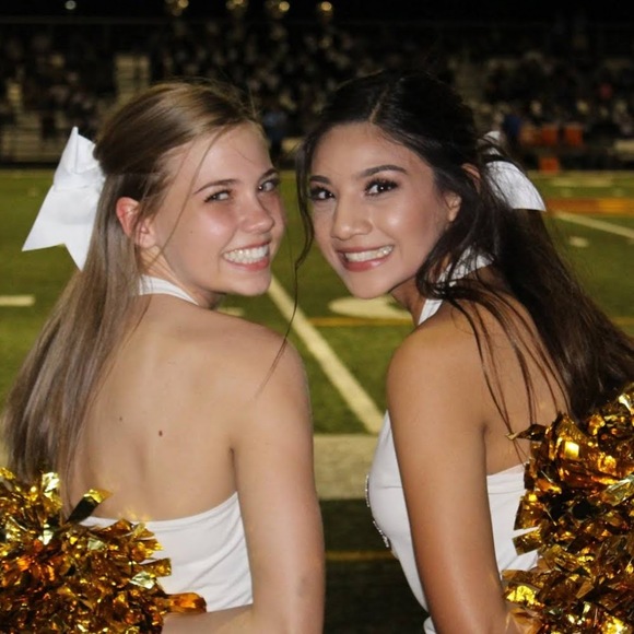 Meet your Posher, Gabrielle - Picture 1 of 1